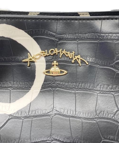 Vivienne Westwood ANGLOMANIA（ヴィヴィアンウエストウッドアングロマニア）VIVIENNE WESTWOOD ANGLOMANIA (ヴィヴィアンウエストウッドアングロマニア) トートバッグ ホワイト×ブラックの古着・服飾アイテム