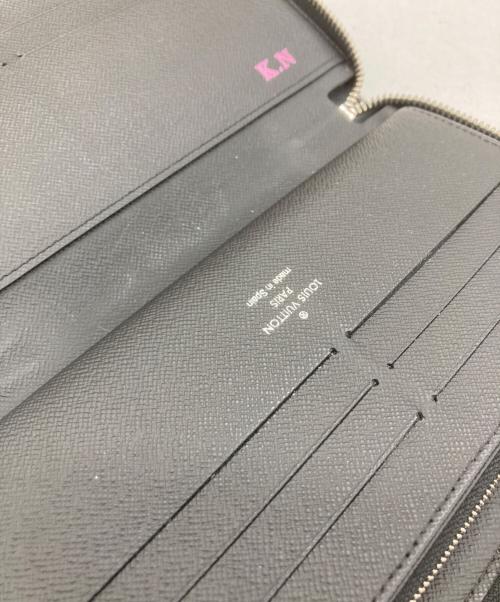 LOUIS VUITTON（ルイ ヴィトン）LOUIS VUITTON (ルイ ヴィトン) ラウンドファスナー財布 ブラックの古着・服飾アイテム