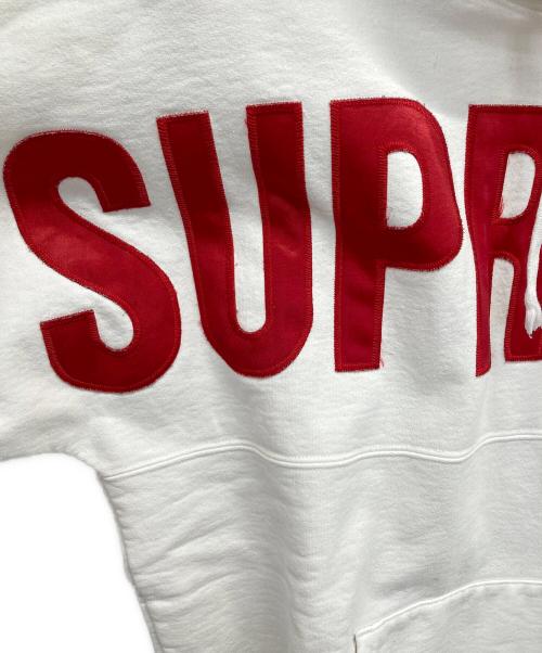 SUPREME（シュプリーム）SUPREME (シュプリーム) banner Pullover Big Logo Hoodie ホワイト×レッド サイズ:Lの古着・服飾アイテム