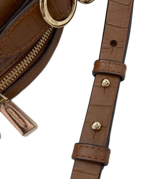 MICHAEL KORS（マイケル・コース）MICHAEL KORS (マイケル・コース) ショルダーバッグ ブラウン×ホワイトの古着・服飾アイテム