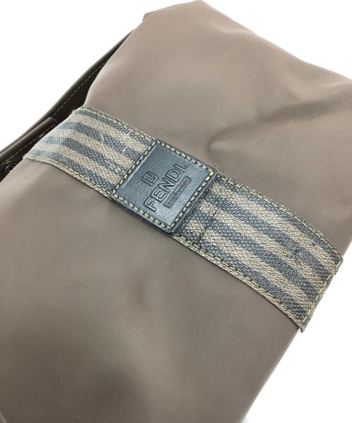 FENDI（フェンディ）FENDI (フェンディ) ハンドバッグ ブラウンの古着・服飾アイテム