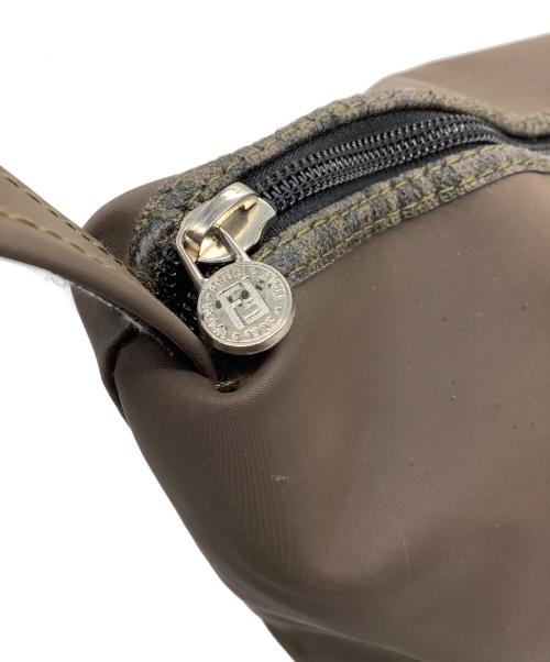 FENDI（フェンディ）FENDI (フェンディ) ハンドバッグ ブラウンの古着・服飾アイテム