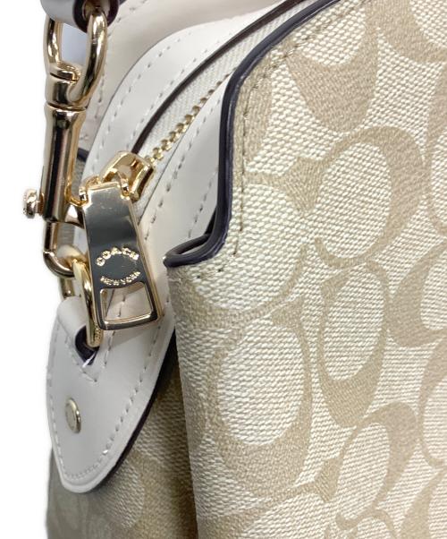 COACH（コーチ）COACH (コーチ) 2WAYバッグ ベージュ×アイボリーの古着・服飾アイテム