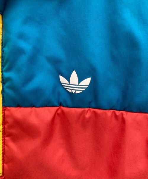 adidas（アディダス）adidas (アディダス) リバーシブルジャケット マルチカラー サイズ:SIZE Lの古着・服飾アイテム