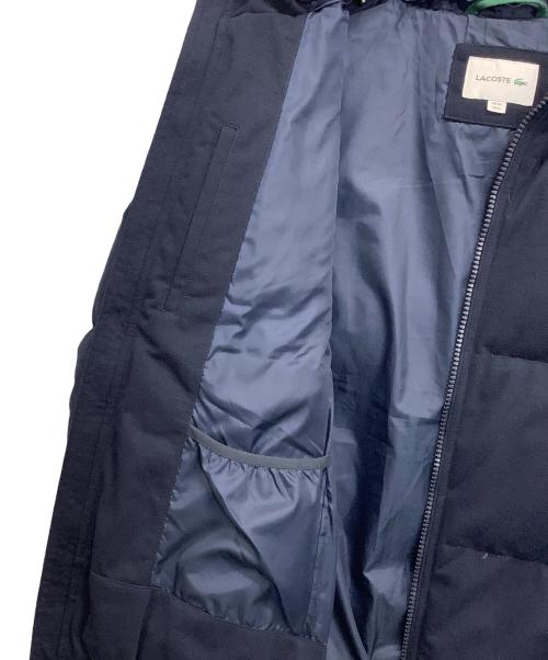 LACOSTE（ラコステ）LACOSTE (ラコステ) ダウンジャケット ネイビー サイズ:Ｍの古着・服飾アイテム