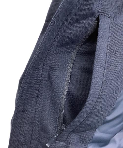 LACOSTE（ラコステ）LACOSTE (ラコステ) ダウンジャケット ネイビー サイズ:Ｍの古着・服飾アイテム