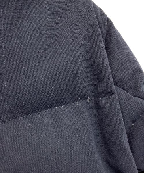LACOSTE（ラコステ）LACOSTE (ラコステ) ダウンジャケット ネイビー サイズ:Ｍの古着・服飾アイテム