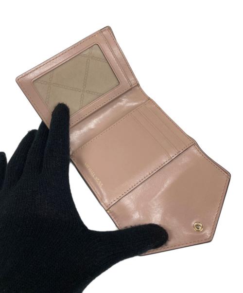 MICHAEL KORS（マイケル・コース）MICHAEL KORS (マイケル・コース) 3つ折り財布 ソフトピンクの古着・服飾アイテム
