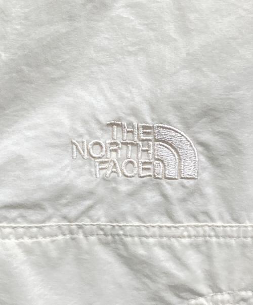 THE NORTH FACE（ザ ノース フェイス）THE NORTH FACE (ザ ノース フェイス) マウンテンパーカー アイボリー サイズ:Lの古着・服飾アイテム