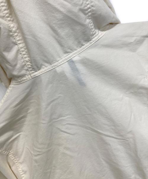 THE NORTH FACE（ザ ノース フェイス）THE NORTH FACE (ザ ノース フェイス) マウンテンパーカー アイボリー サイズ:Lの古着・服飾アイテム