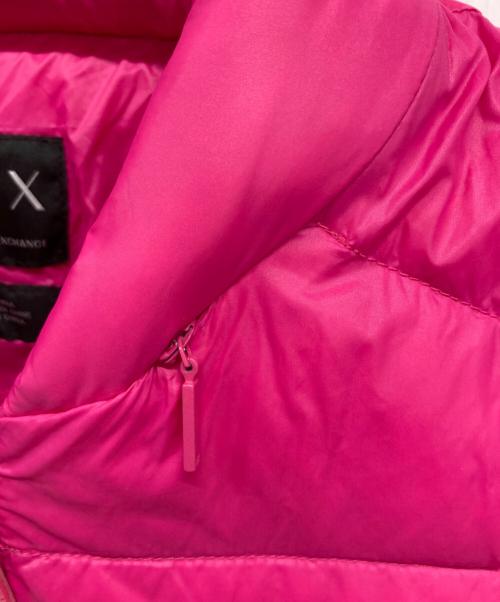ARMANI EXCHANGE（アルマーニ エクスチェンジ）ARMANI EXCHANGE (アルマーニ エクスチェンジ) ダウンジャケット ショッキングピンク サイズ:S 未使用品の古着・服飾アイテム