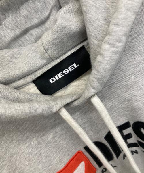 DIESEL（ディーゼル）DIESEL (ディーゼル) プルオーバーパーカー グレー サイズ:Sの古着・服飾アイテム