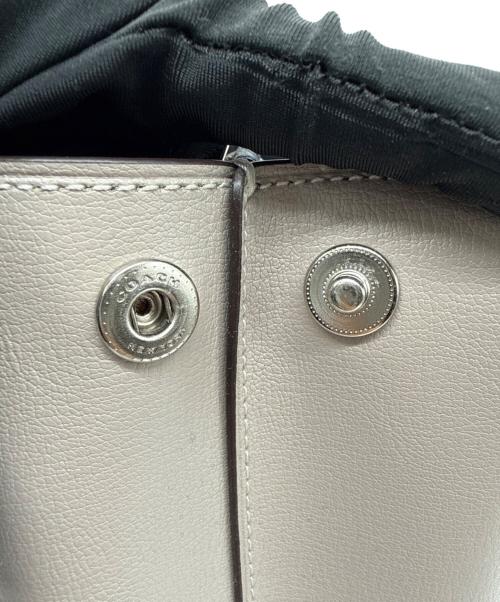 COACH（コーチ）COACH (コーチ) 2WAYバッグ ベージュの古着・服飾アイテム