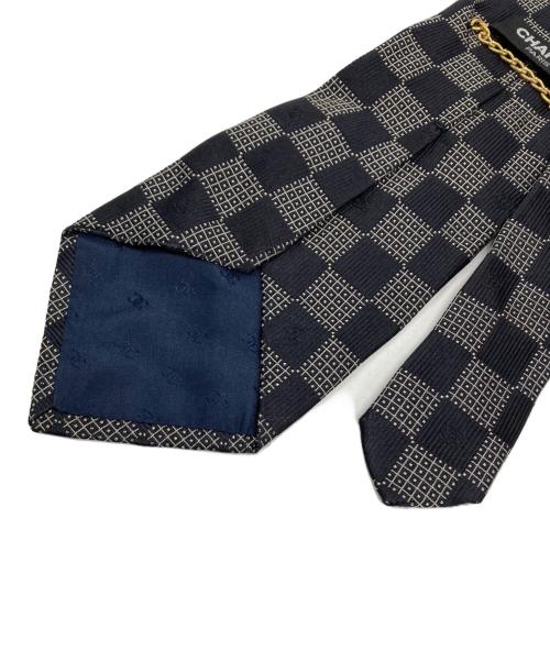 CHANEL（シャネル）CHANEL (シャネル) ネクタイ ベージュ×ブラック サイズ:-の古着・服飾アイテム