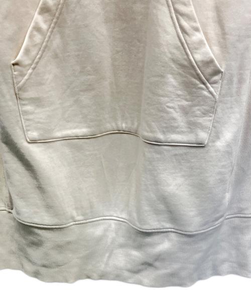 LACOSTE（ラコステ）LACOSTE (ラコステ) ボアワニロゴスウェットフーディードレス ベージュ サイズ:	SIZE 38の古着・服飾アイテム
