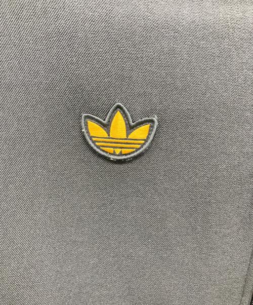 adidas（アディダス）adidas (アディダス) トラックジャケット グレー×オレンジ サイズ:Lの古着・服飾アイテム