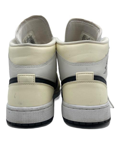 NIKE（ナイキ）NIKE (ナイキ) ハイカットスニーカー ホワイト×アイボリー サイズ:SIZE 27.5cmの古着・服飾アイテム