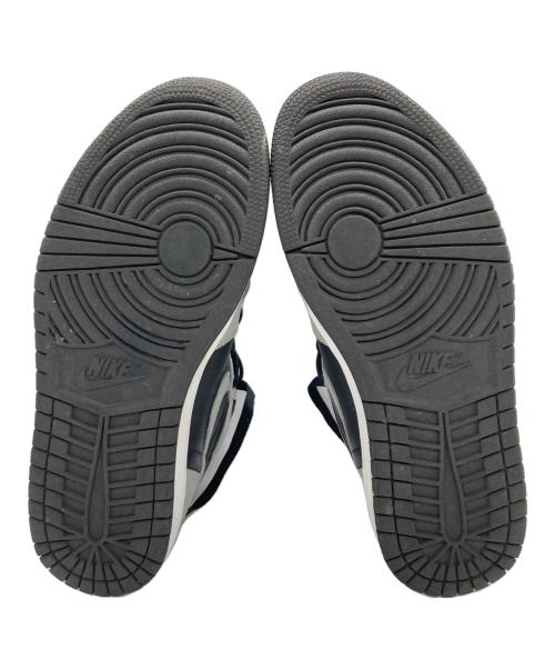 NIKE（ナイキ）NIKE (ナイキ) スニーカー ブラック×グレー サイズ:SIZE 27.5cmの古着・服飾アイテム