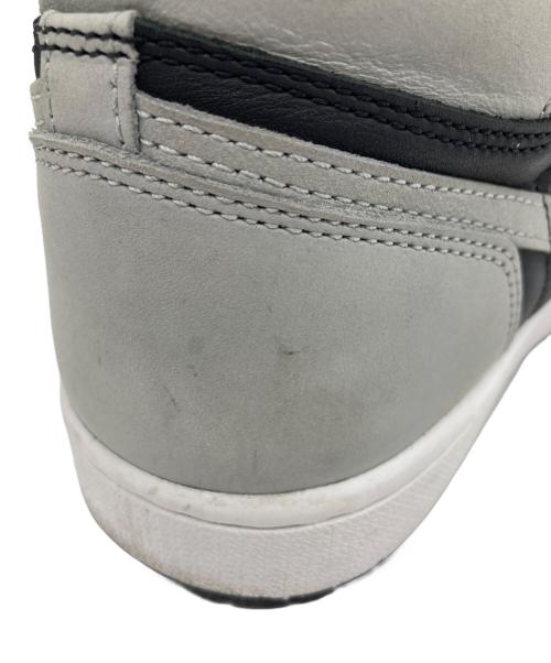 NIKE（ナイキ）NIKE (ナイキ) スニーカー ブラック×グレー サイズ:SIZE 27.5cmの古着・服飾アイテム