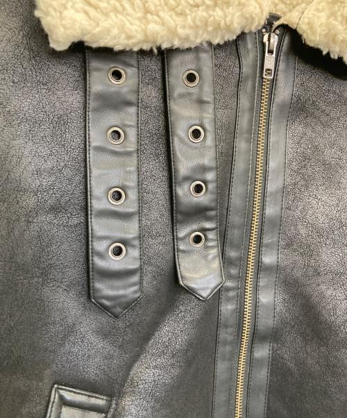 UNGRID（アングリッド）Ungrid (アングリッド) ビッグシルエットフェイクムートンボアブルゾン ベージュ×ブラック サイズ:SIZE Sの古着・服飾アイテム