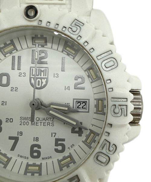 LUMINOX（ルミノックス）LUMINOX (ルミノックス) 腕時計 ホワイトの古着・服飾アイテム