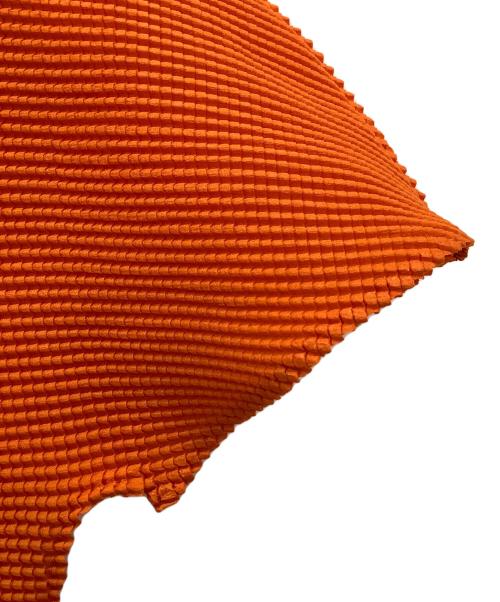 ISSEY MIYAKE（イッセイミヤケ）ISSEY MIYAKE (イッセイミヤケ) 半袖ブラウス オレンジ サイズ:SIZE Freeの古着・服飾アイテム