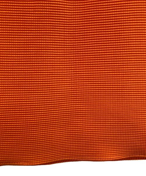 ISSEY MIYAKE（イッセイミヤケ）ISSEY MIYAKE (イッセイミヤケ) 半袖ブラウス オレンジ サイズ:SIZE Freeの古着・服飾アイテム