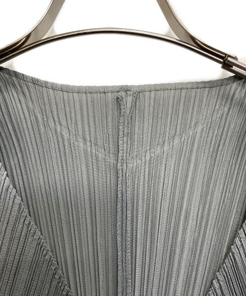 PLEATS PLEASE（プリーツプリーズ）PLEATS PLEASE (プリーツプリーズ) 薄手カーディガン グレー サイズ:SIZE 3の古着・服飾アイテム