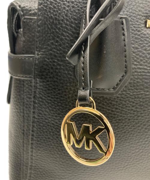 MICHAEL KORS（マイケルコース）MICHAEL KORS (マイケルコース) ハンドバッグ ブラックの古着・服飾アイテム