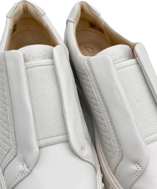 CLARKS（クラークス）CLARKS (クラークス) ローカットスニーカー ホワイト サイズ:SIZE 23.5cmの古着・服飾アイテム