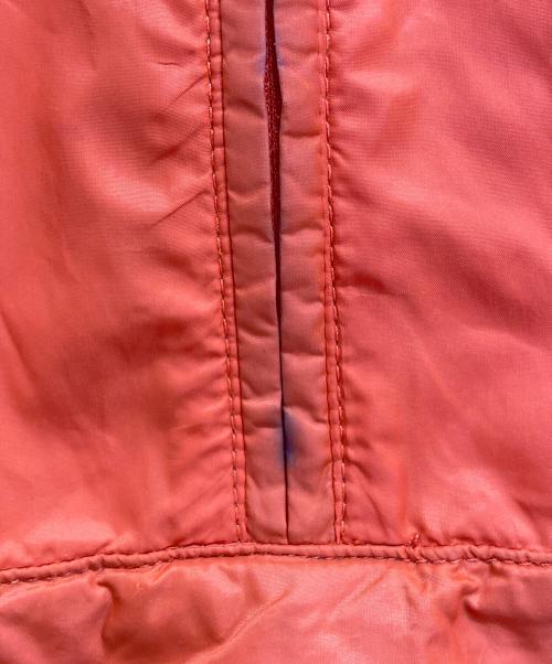 THE NORTH FACE（ザ ノース フェイス）THE NORTH FACE (ザ ノース フェイス) アノラックパーカー ベージュ×ネイビー×レッド サイズ:Ｍの古着・服飾アイテム