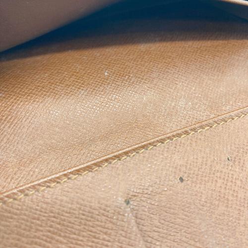 LOUIS VUITTON（ルイ ヴィトン）LOUIS VUITTON (ルイ ヴィトン) 長財布の古着・服飾アイテム