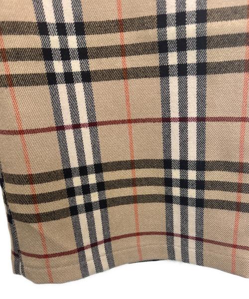 BURBERRY BLUE LABEL（バーバリー ブルー レーベル）BURBERRY BLUE LABEL (バーバリー ブルー レーベル) ストレートパンツ ベージュ サイズ:38の古着・服飾アイテム