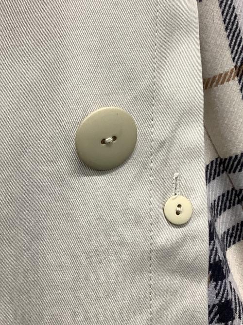 BURBERRY BLUE LABEL（バーバリー ブルー レーベル）BURBERRY BLUE LABEL (バーバリー ブルー レーベル) トレンチコート ベージュ サイズ:40の古着・服飾アイテム