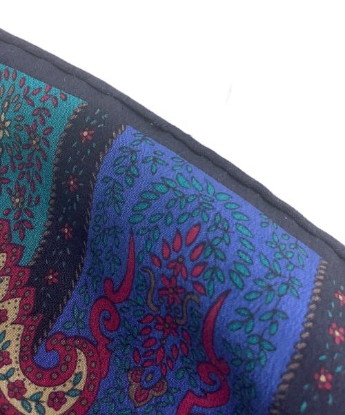 Yves Saint Laurent（イヴサンローラン）Yves Saint Laurent (イヴサンローラン) シルクスカーフ ネイビー×パープルの古着・服飾アイテム