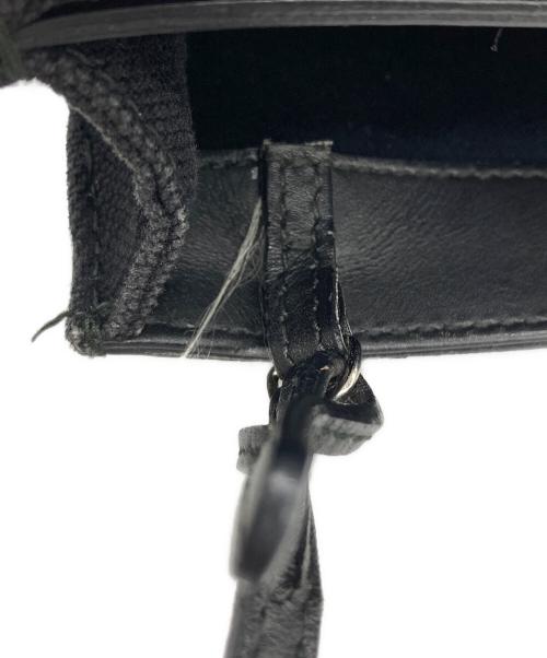 BALENCIAGA（バレンシアガ）BALENCIAGA (バレンシアガ) キャンバスショルダーバッグ ブラックの古着・服飾アイテム
