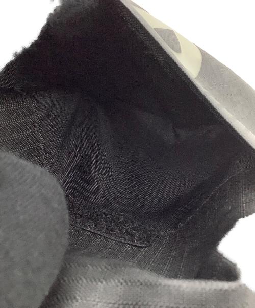 SUPREME（シュプリーム）SUPREME (シュプリーム) 21SS NECK POUCH ブラックの古着・服飾アイテム