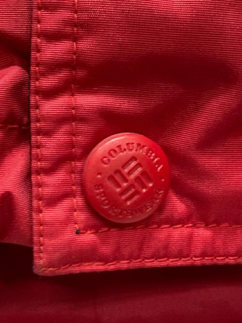 Columbia（コロンビア）Columbia (コロンビア) マウンテンパーカー レッド サイズ:Mの古着・服飾アイテム