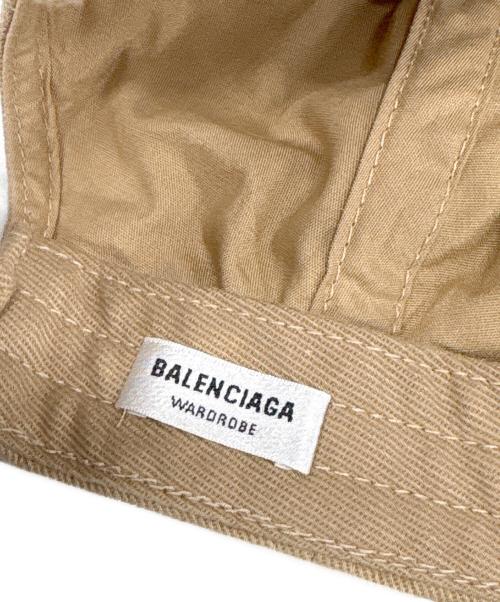 BALENCIAGA（バレンシアガ）BALENCIAGA (バレンシアガ) キャップ ベージュの古着・服飾アイテム
