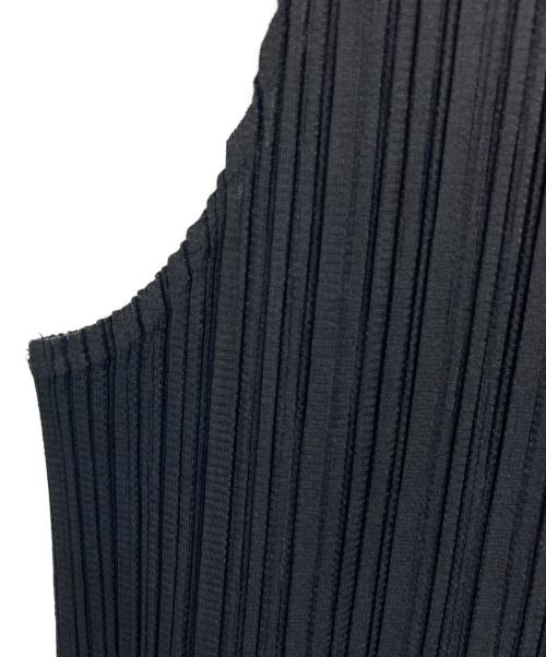 PLEATS PLEASE（プリーツプリーズ）PLEATS PLEASE (プリーツプリーズ) ノースリーブカットソー ブラック サイズ:4の古着・服飾アイテム