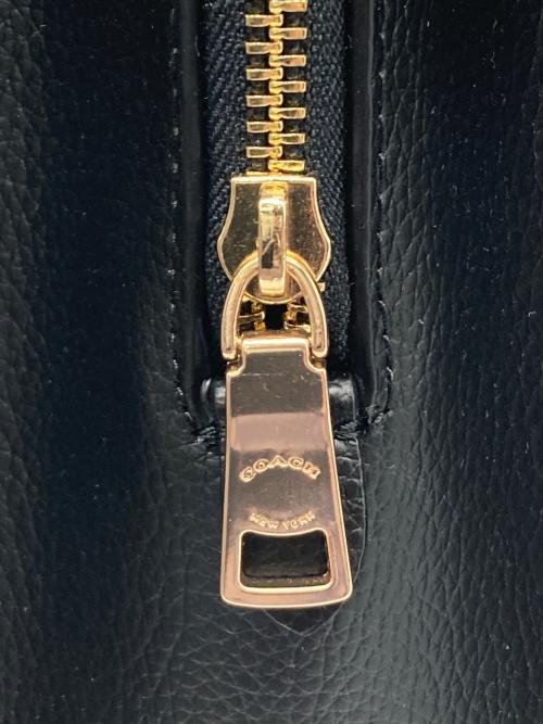 COACH（コーチ）COACH (コーチ) レザートートバッグ ブラックの古着・服飾アイテム