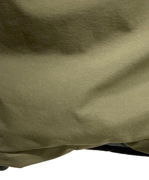 THE NORTH FACE（ザ ノース フェイス）THE NORTH FACE (ザ ノース フェイス) ダウンジャケット カーキ×ブラック サイズ:SIZE Mの古着・服飾アイテム