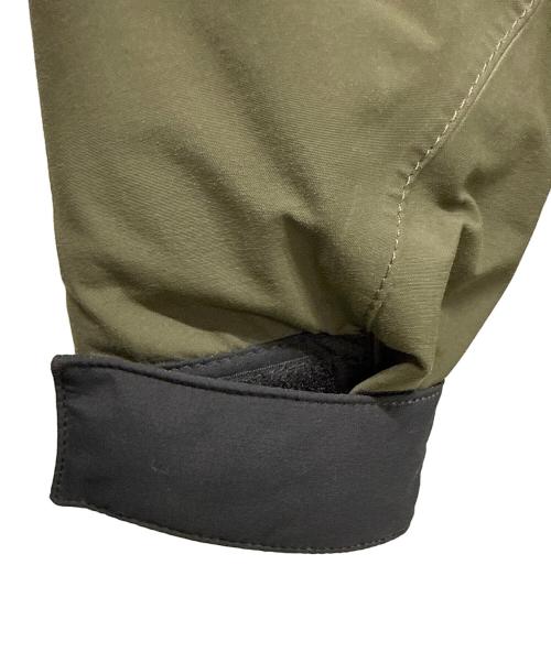 THE NORTH FACE（ザ ノース フェイス）THE NORTH FACE (ザ ノース フェイス) ダウンジャケット カーキ×ブラック サイズ:SIZE Mの古着・服飾アイテム