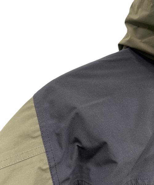 THE NORTH FACE（ザ ノース フェイス）THE NORTH FACE (ザ ノース フェイス) ダウンジャケット カーキ×ブラック サイズ:SIZE Mの古着・服飾アイテム