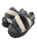 UGGアグ）の古着「サンダル」｜グレー