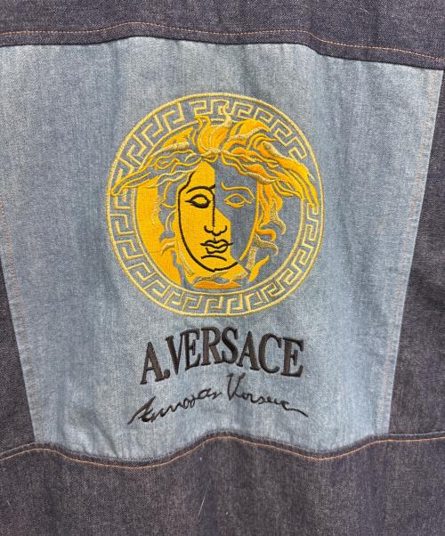 A.VERSACE（アルフレッドヴェルサーチ）A.VERSACE (アルフレッドヴェルサーチ) デニムベスト インディゴブルー サイズ:不明の古着・服飾アイテム