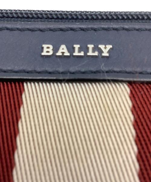 BALLY（バリー）BALLY (バリー) クラッチバッグ ネイビー×レッドの古着・服飾アイテム
