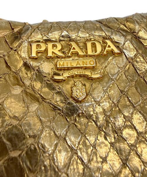 PRADA（プラダ）PRADA (プラダ) ポーチ ゴールドの古着・服飾アイテム