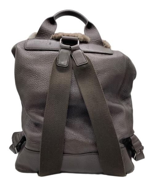 GIORGIO ARMANI（ジョルジオアルマーニ）GIORGIO ARMANI (ジョルジオアルマーニ) リュック ブラウンの古着・服飾アイテム