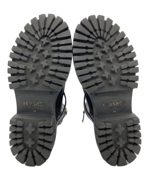 VERSACE（ヴェルサーチェ）VERSACE (ヴェルサーチェ) サイドジップブーツ ブラック サイズ:SIZE 24.5cmの古着・服飾アイテム